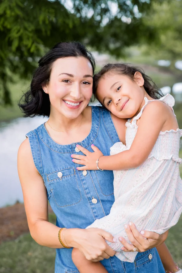 Rachael Hernandez, Certified Postpartum Doula, with her daughter